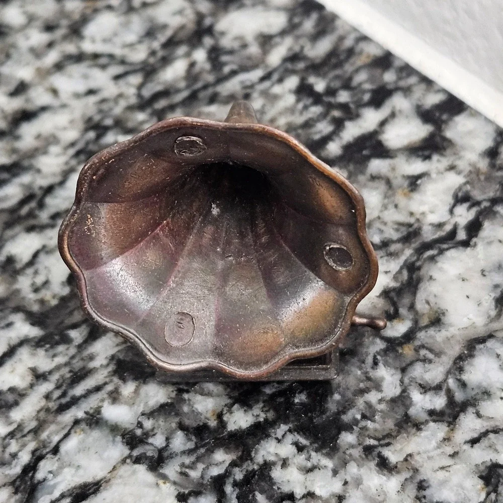 miniature die-cast‎ metal gramophone pencil sharpener